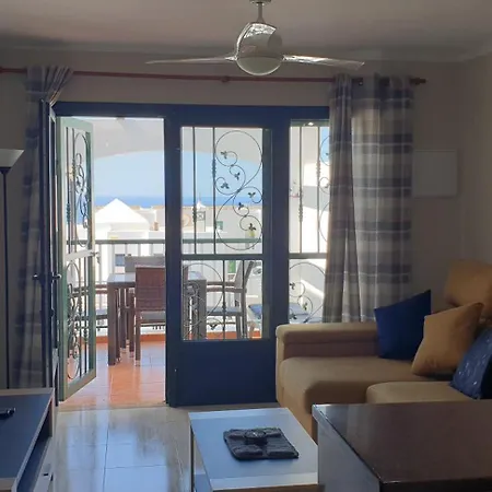 The Ravens Puerto del Carmen (Lanzarote)